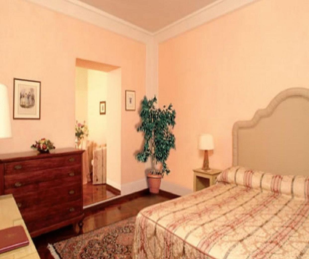 Palazzo Dragoni Hotel Spoleto Ngoại thất bức ảnh